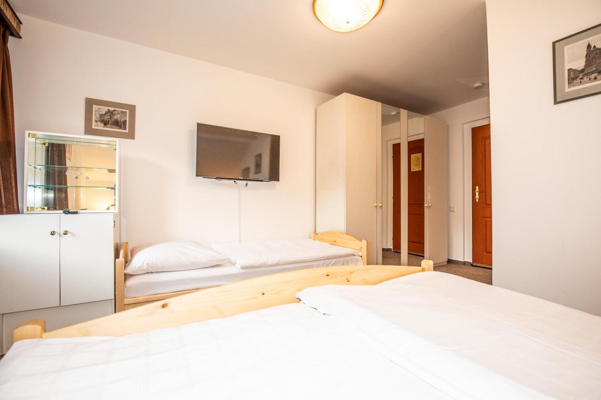 Resort U Jelena Krivoklát Quarto foto