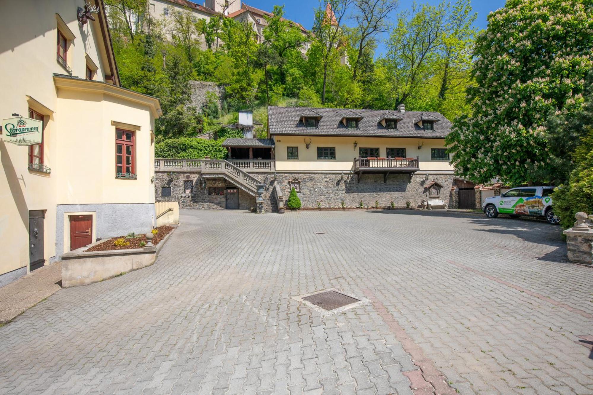 Resort U Jelena Krivoklát Exterior foto