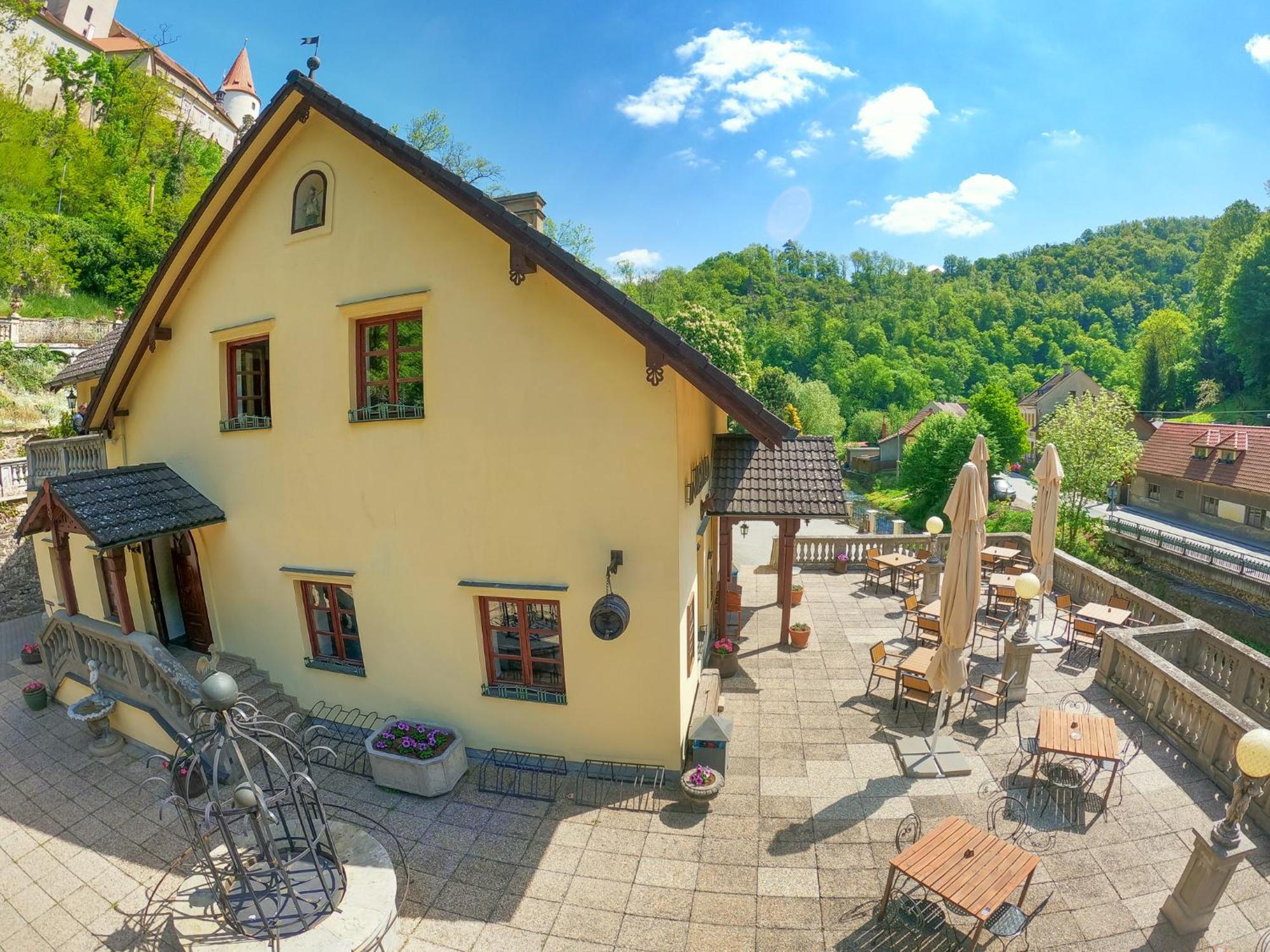 Resort U Jelena Krivoklát Exterior foto