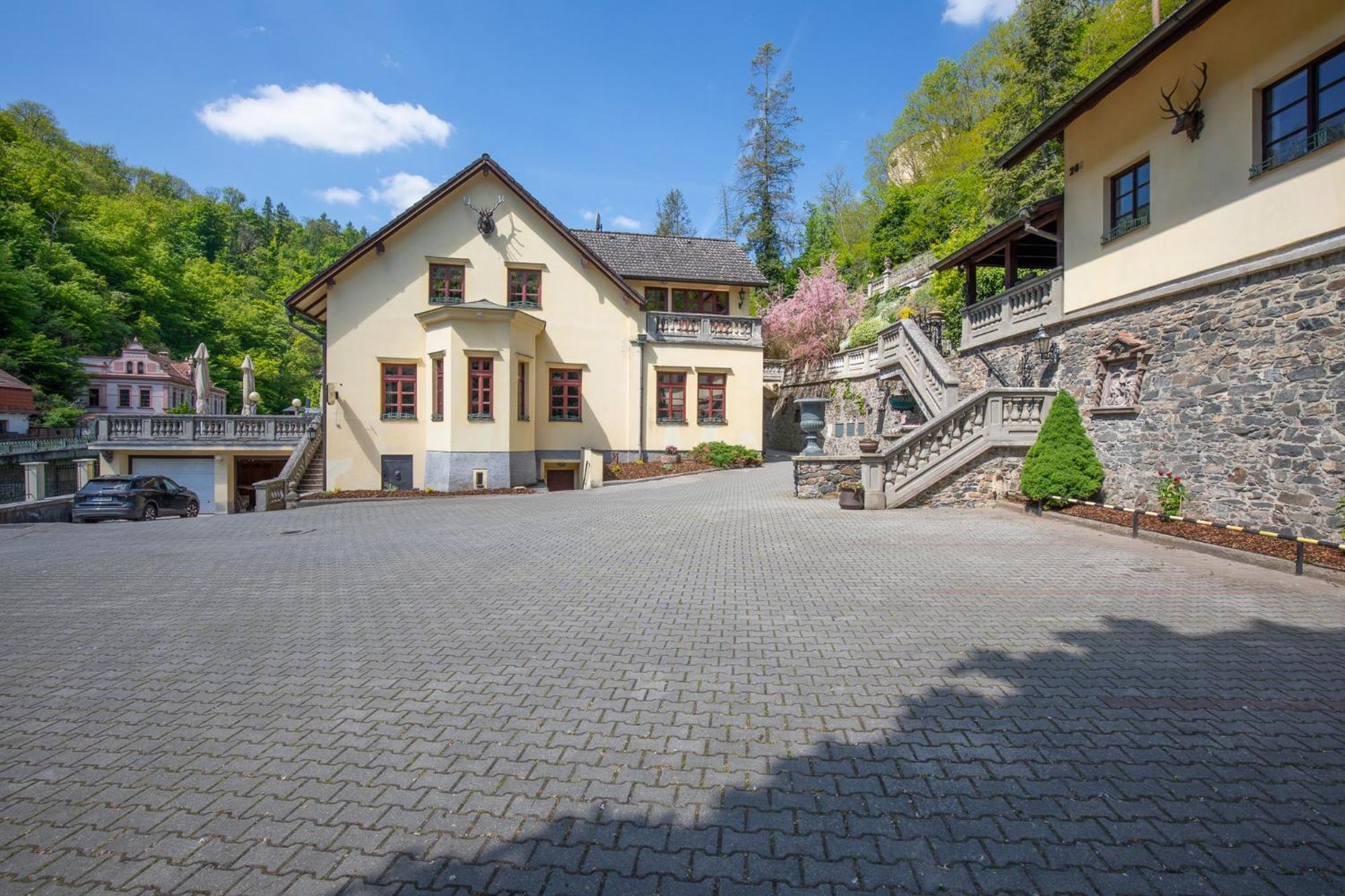 Resort U Jelena Krivoklát Exterior foto