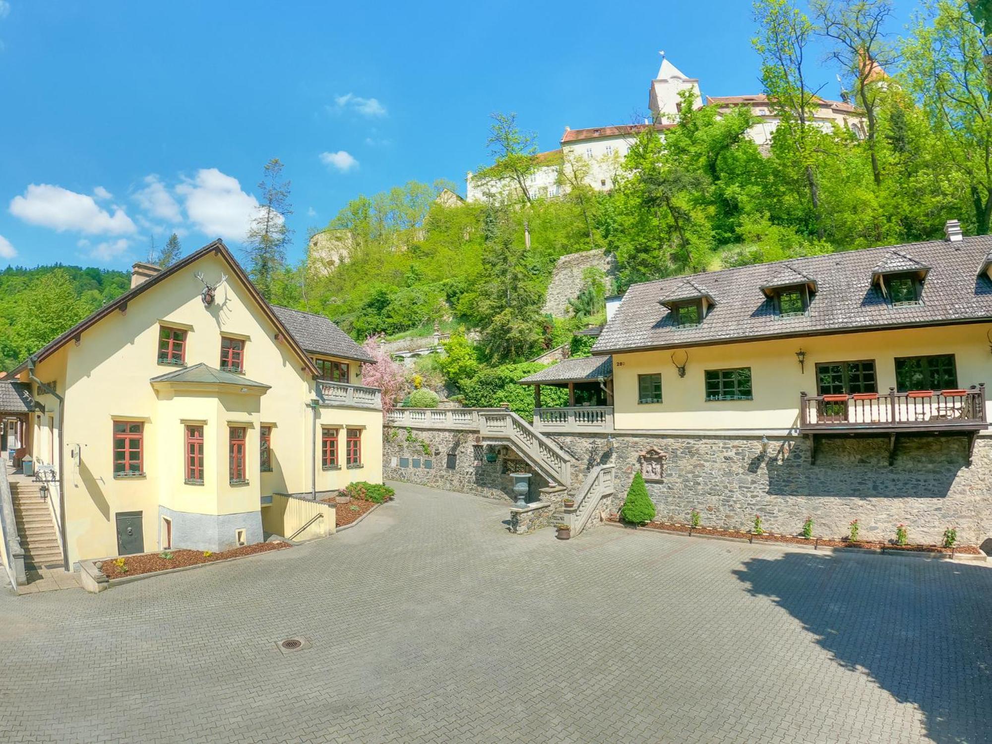 Resort U Jelena Krivoklát Exterior foto